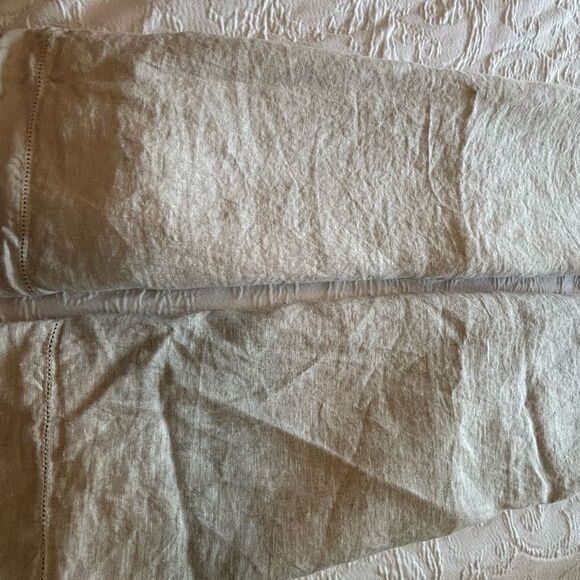 Pair Pottery Barn Flax Linen Euro Shams - Picture 7 of 8